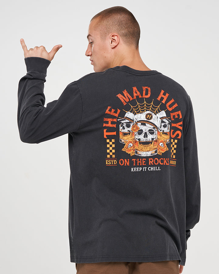 Streetwear Brand Vintage - Camiseta Gráfica On The Rocks Skull